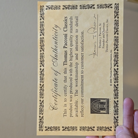 Thomas Pacconi Ornaments - Picture 9 of 10